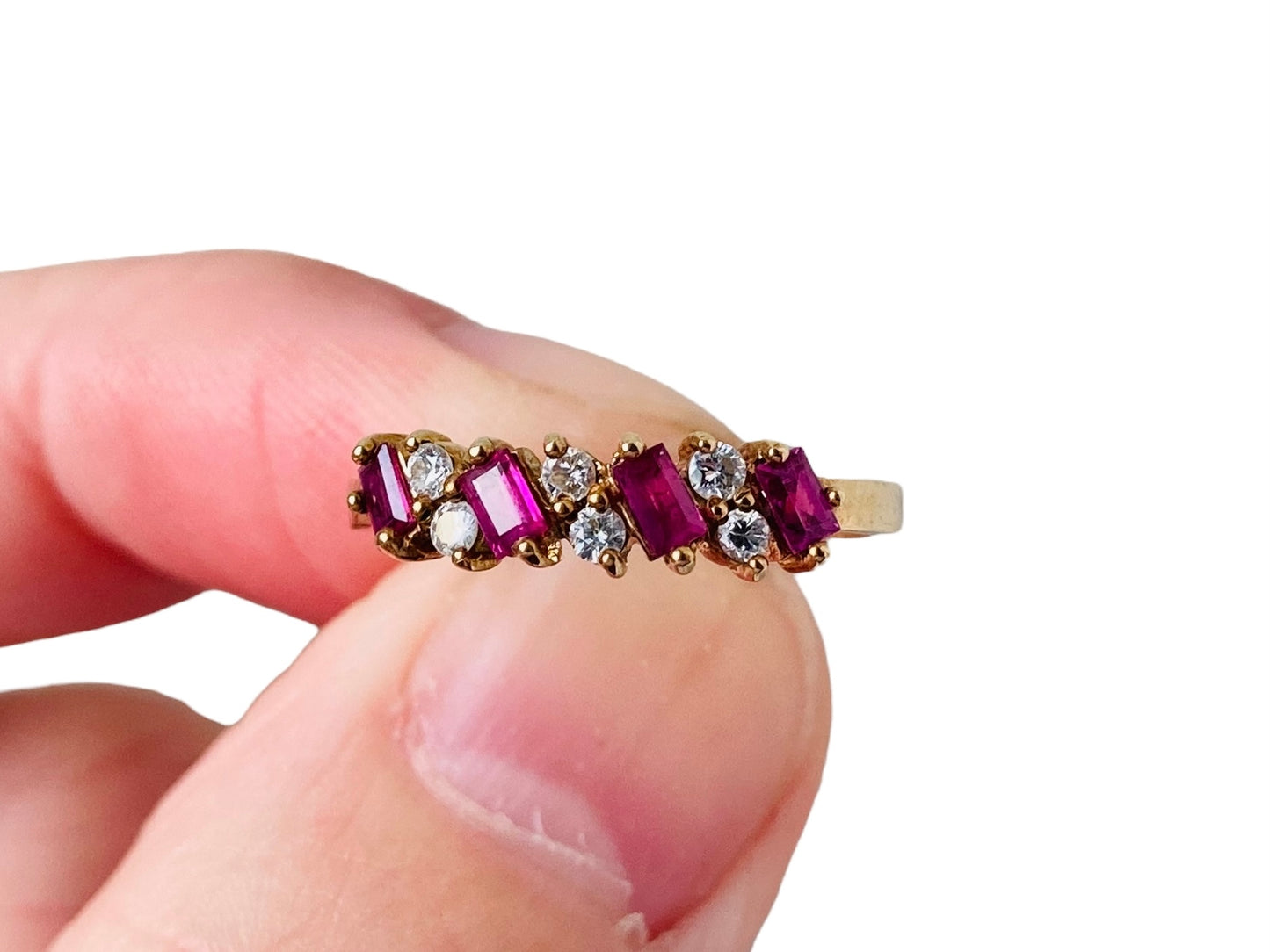 Vintage 9ct Gold Ruby & Diamond Ring