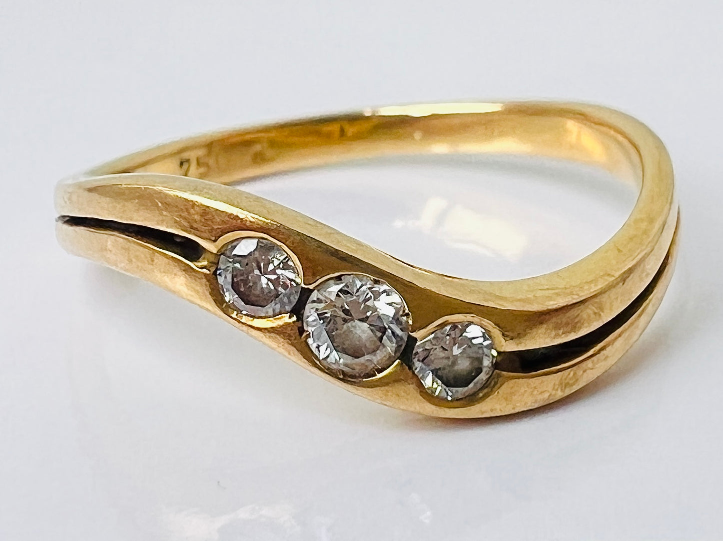 18ct Gold Diamond Three-Stone Ring