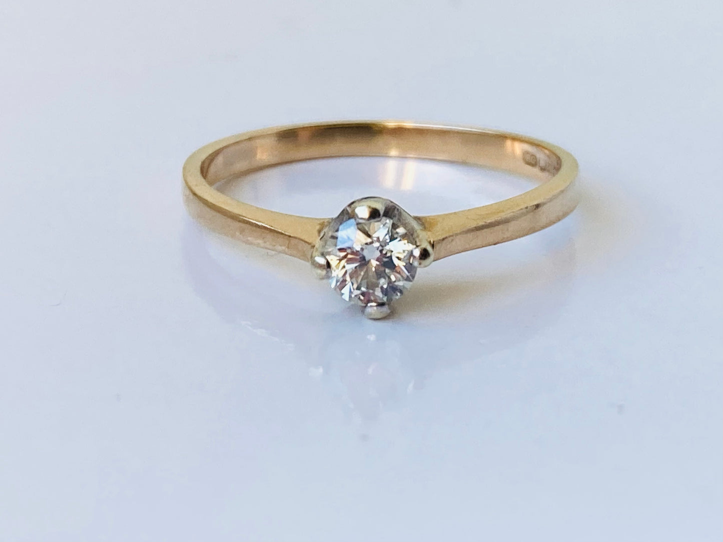 9ct Gold 0.20ct Diamond Solitaire Ring