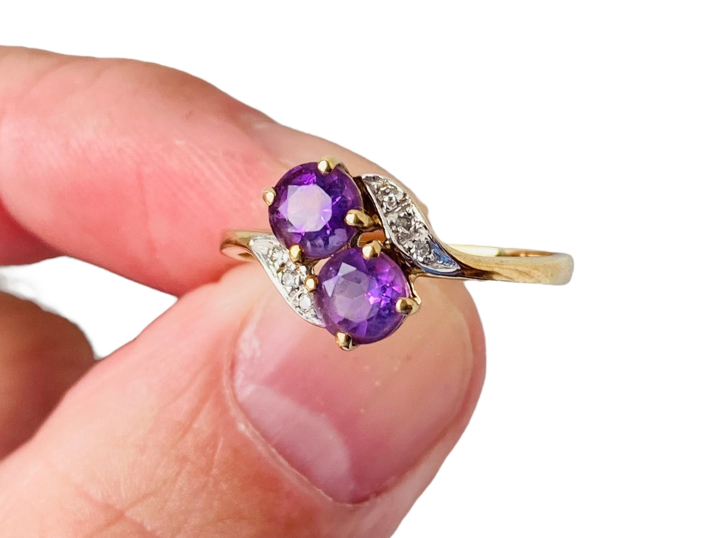 9ct Gold Amethyst & Diamond Ring