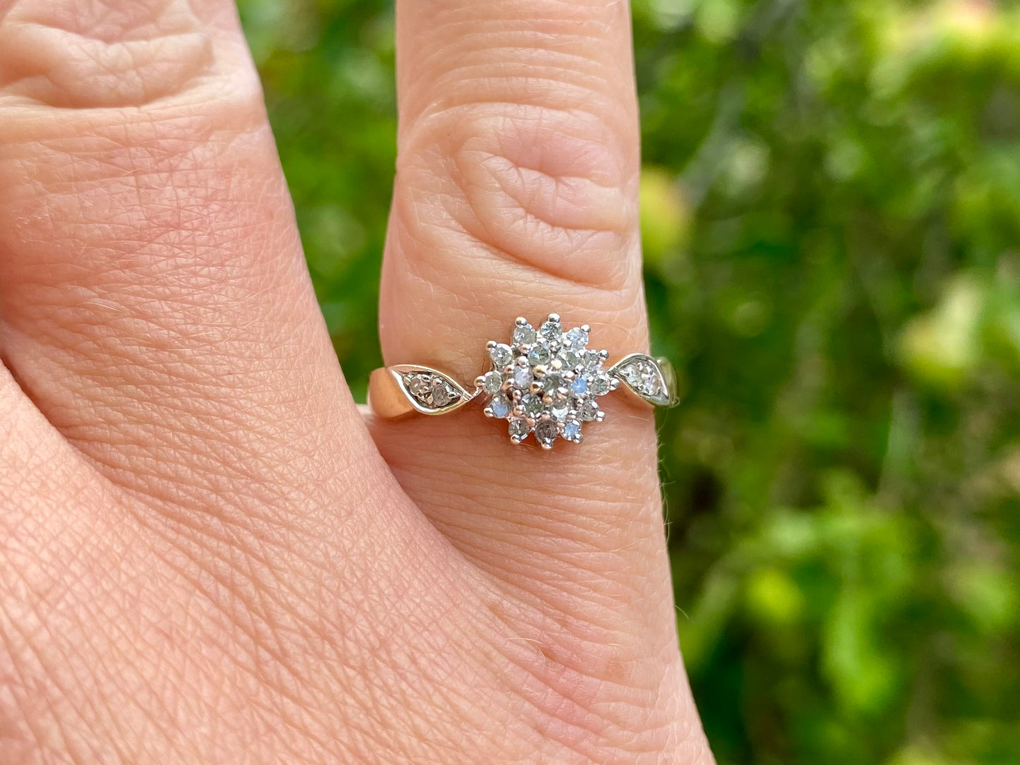 9ct Gold Diamond Ring