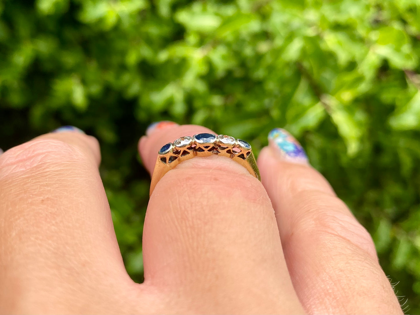 Antique 18ct Gold Sapphire & Diamond Ring