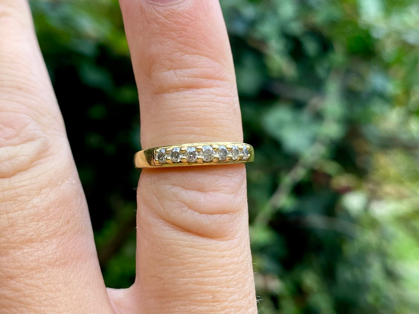 18ct Gold Seven-Stone Diamond Ring