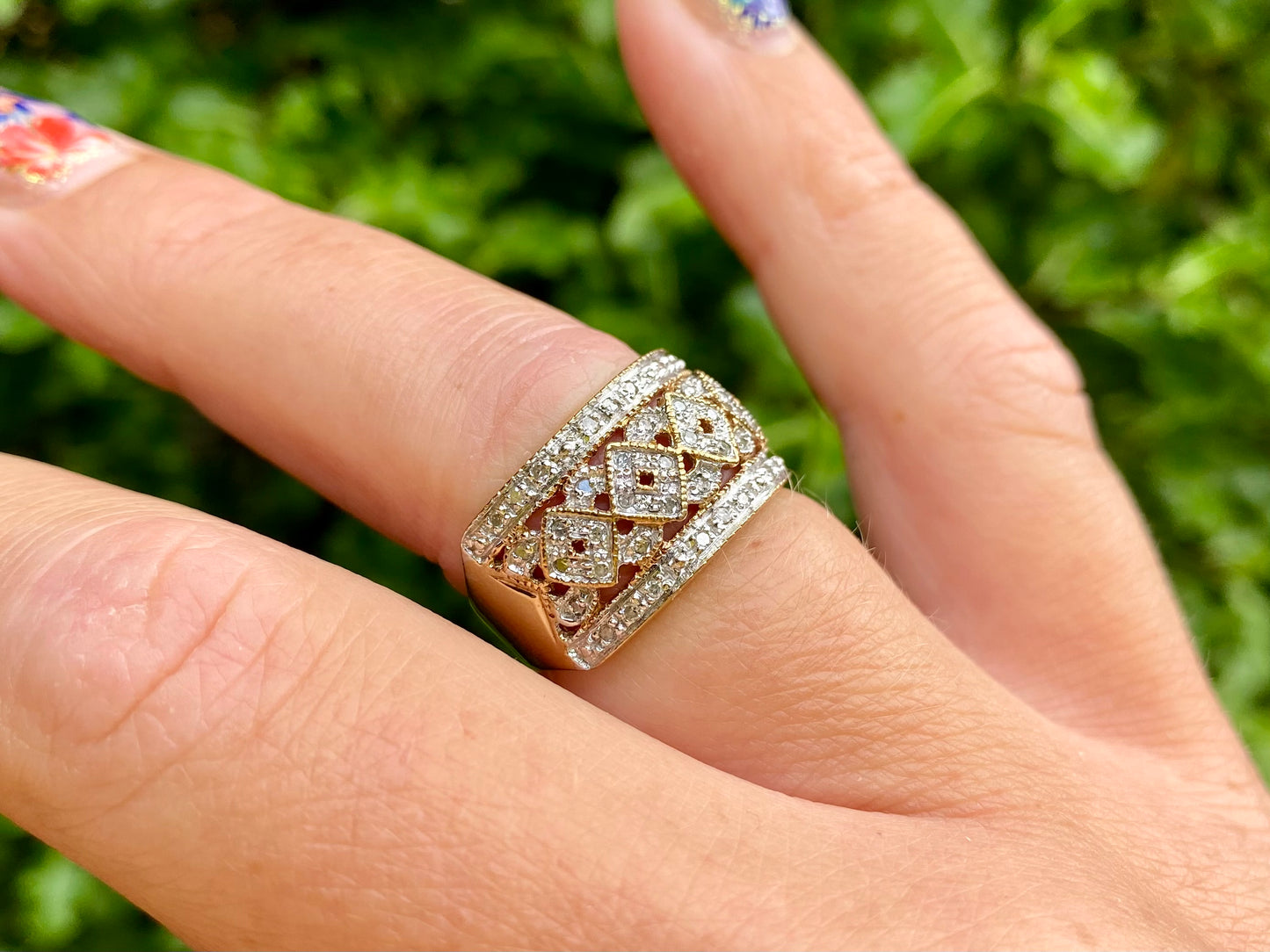 9ct Gold Diamond Ring