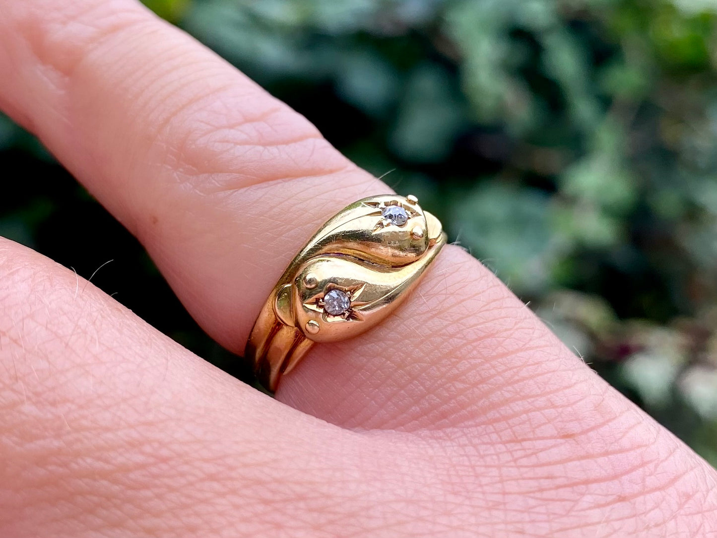 Antique 18ct Gold Diamond Snake Ring