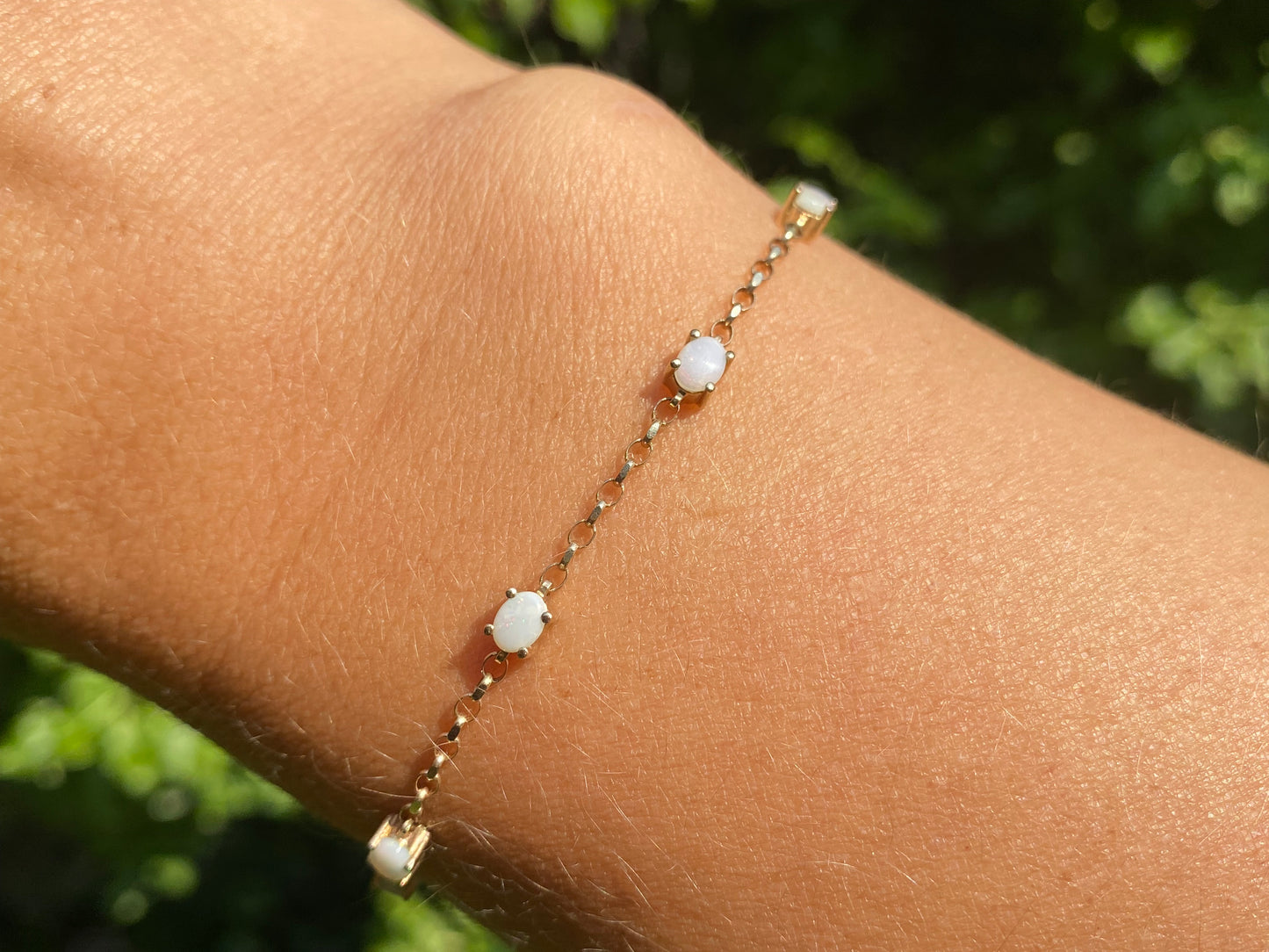 9ct Gold Opal Bracelet