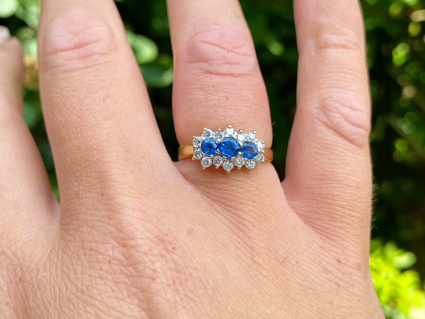 18ct Gold Sapphire & Diamond Ring