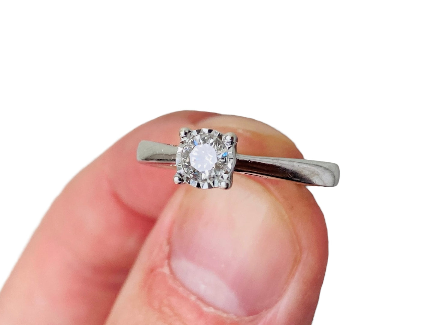 9ct Gold Diamond Ring