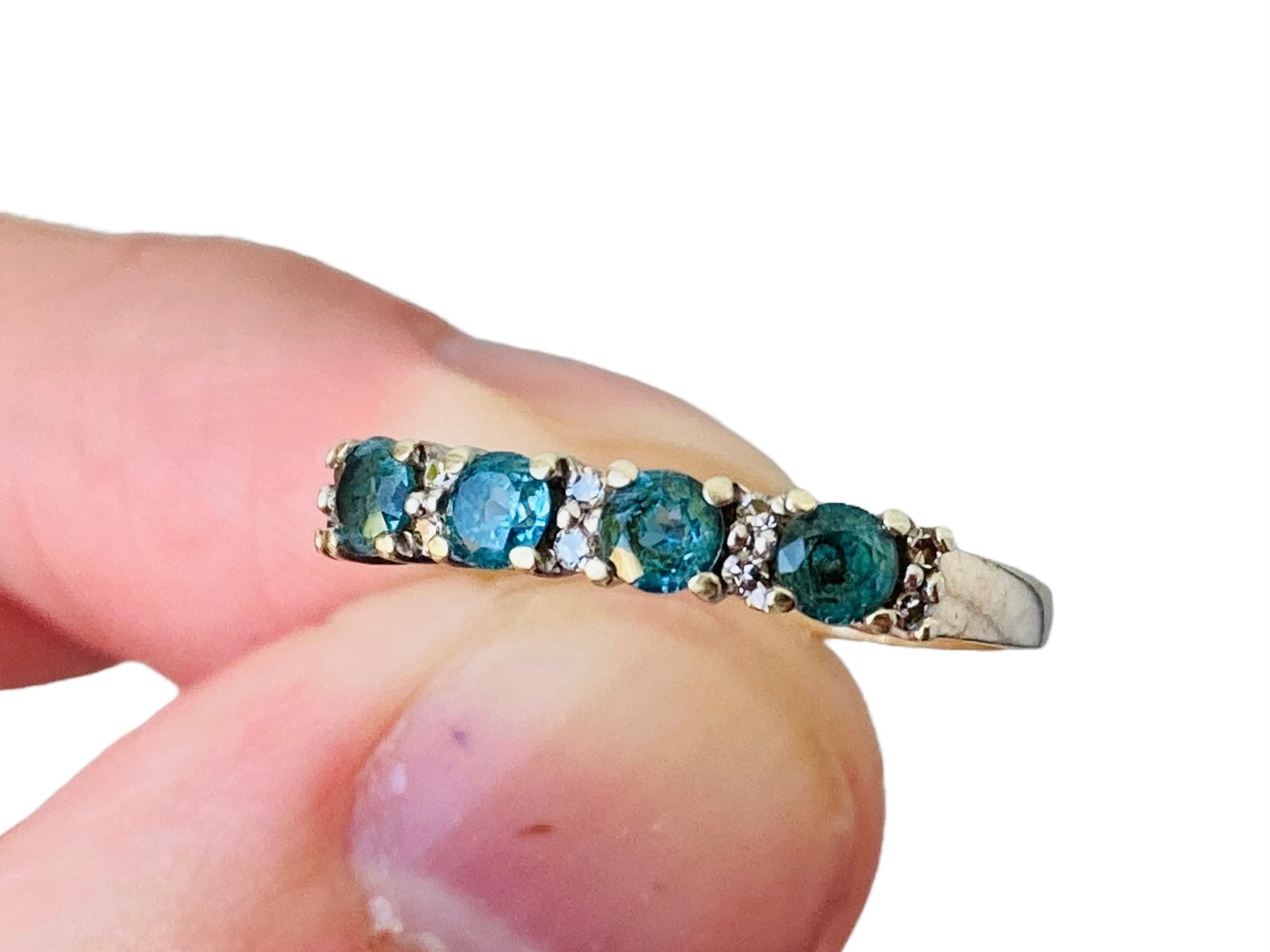 Vintage 9ct Gold Topaz & Diamond Ring
