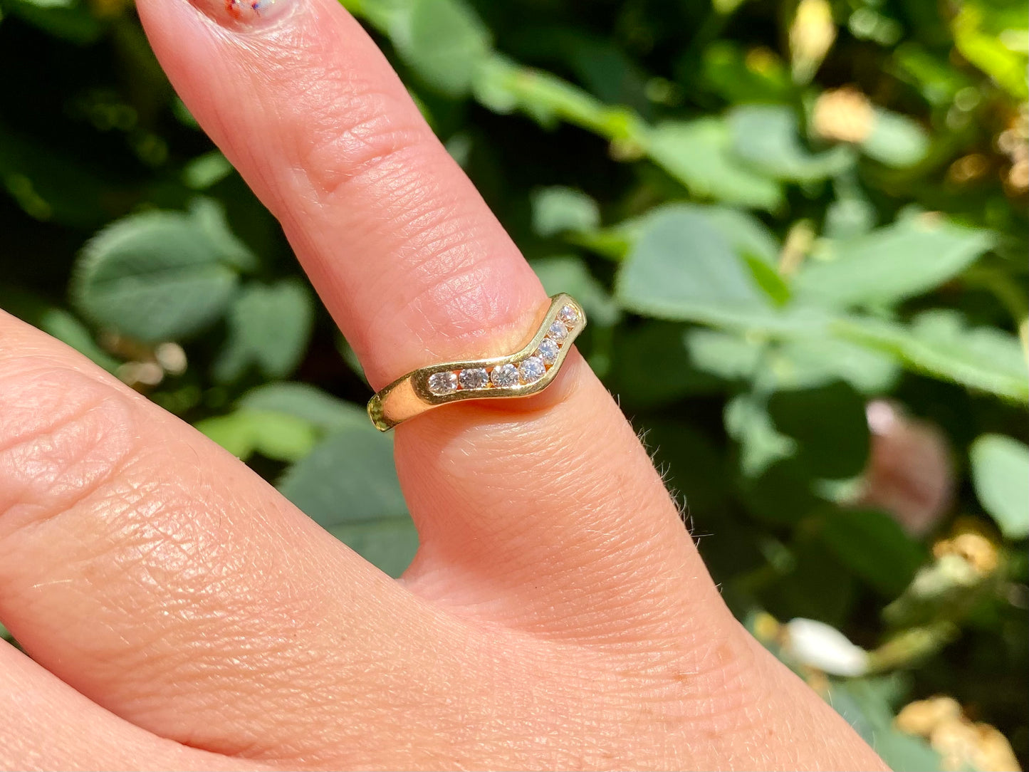 18ct Gold Diamond Wishbone/Chevron Ring