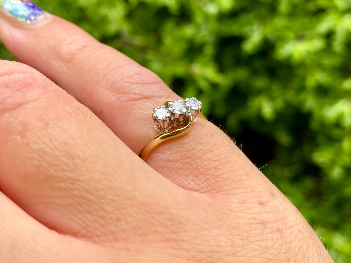 Vintage 18ct Gold Three-Stone Diamond Ring
