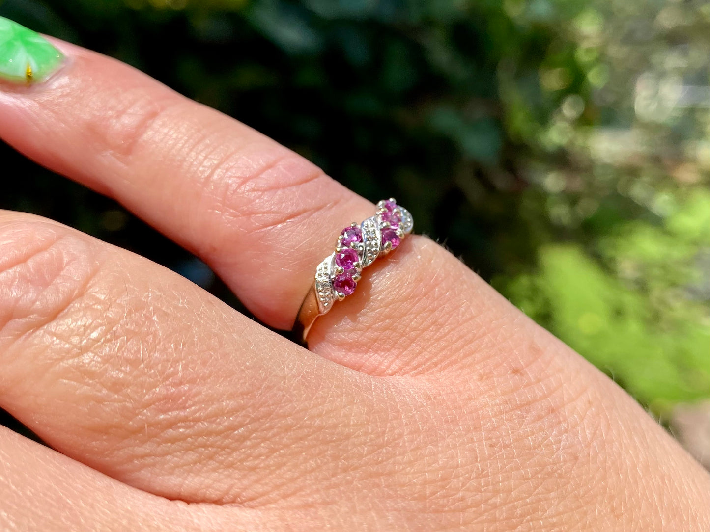 9ct Gold Ruby & Diamond Ring