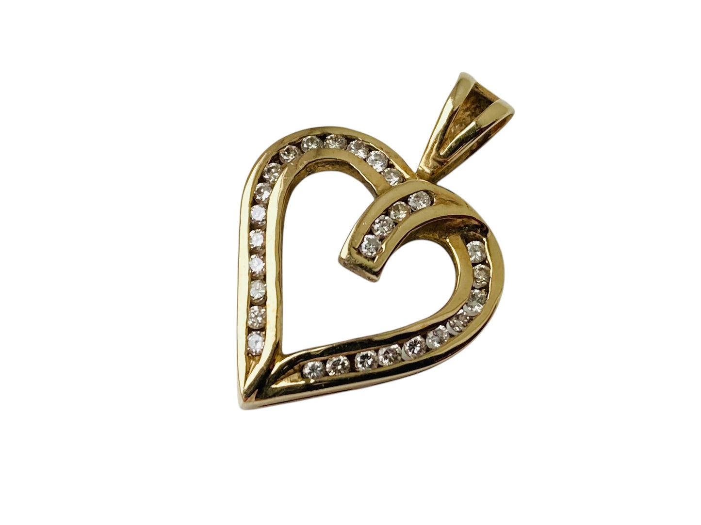 9ct Gold Diamond Heart Pendant