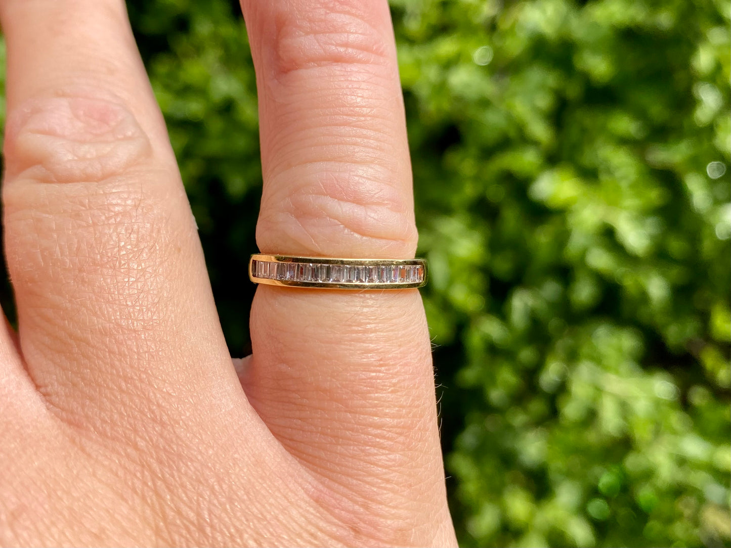18ct Gold Diamond Band Ring