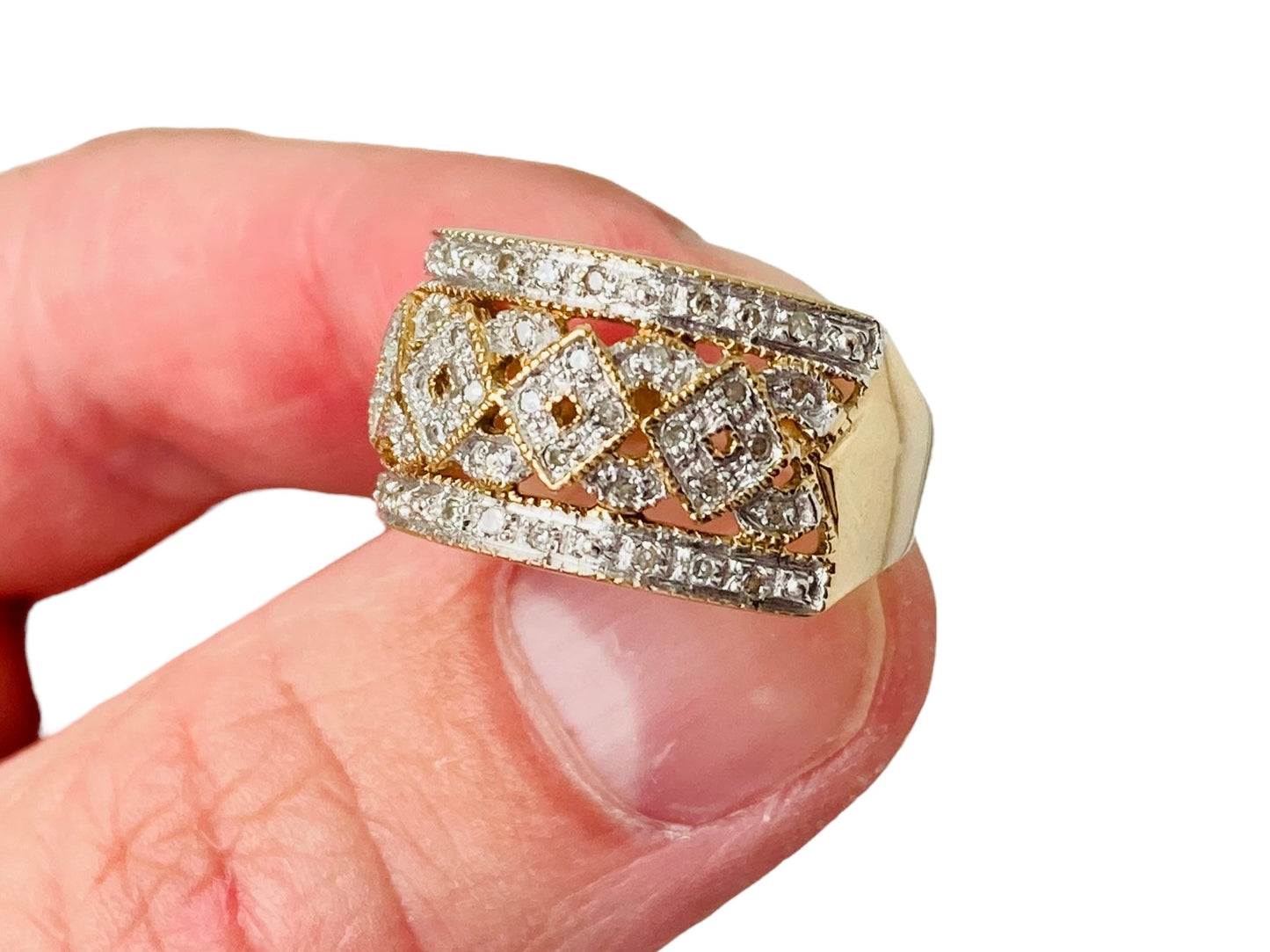 9ct Gold Diamond Ring