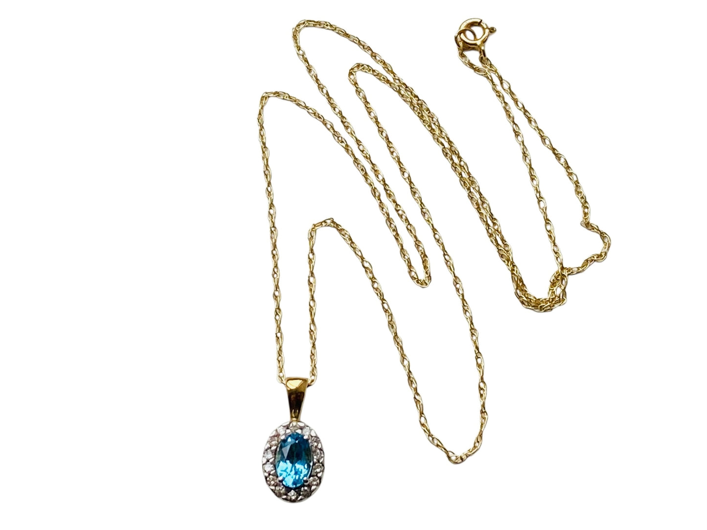 9ct Gold Topaz Pendant With Necklace