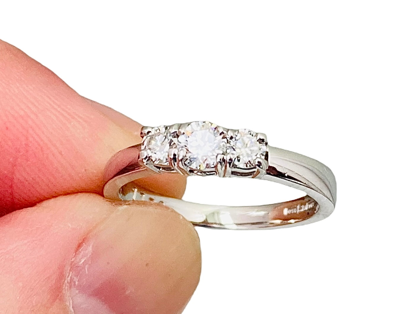 18ct Gold Diamond Trilogy Ring
