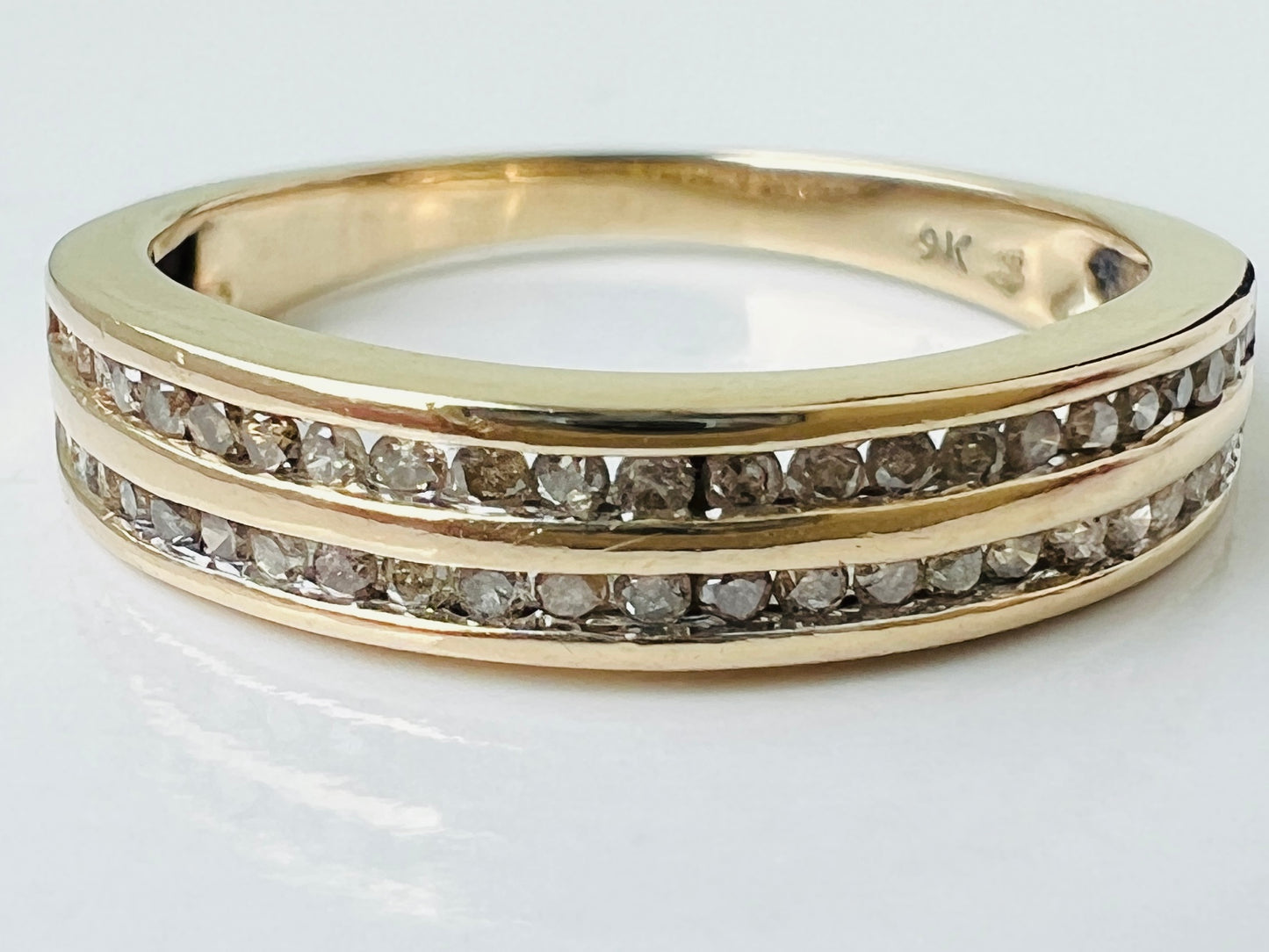 9ct Gold Diamond Ring