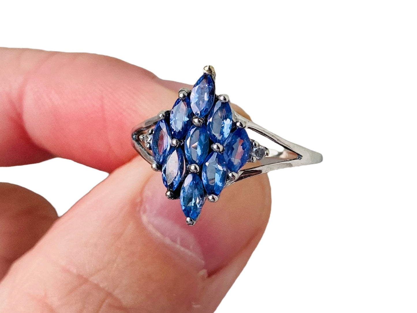 9ct Gold Tanzanite & Diamond Ring