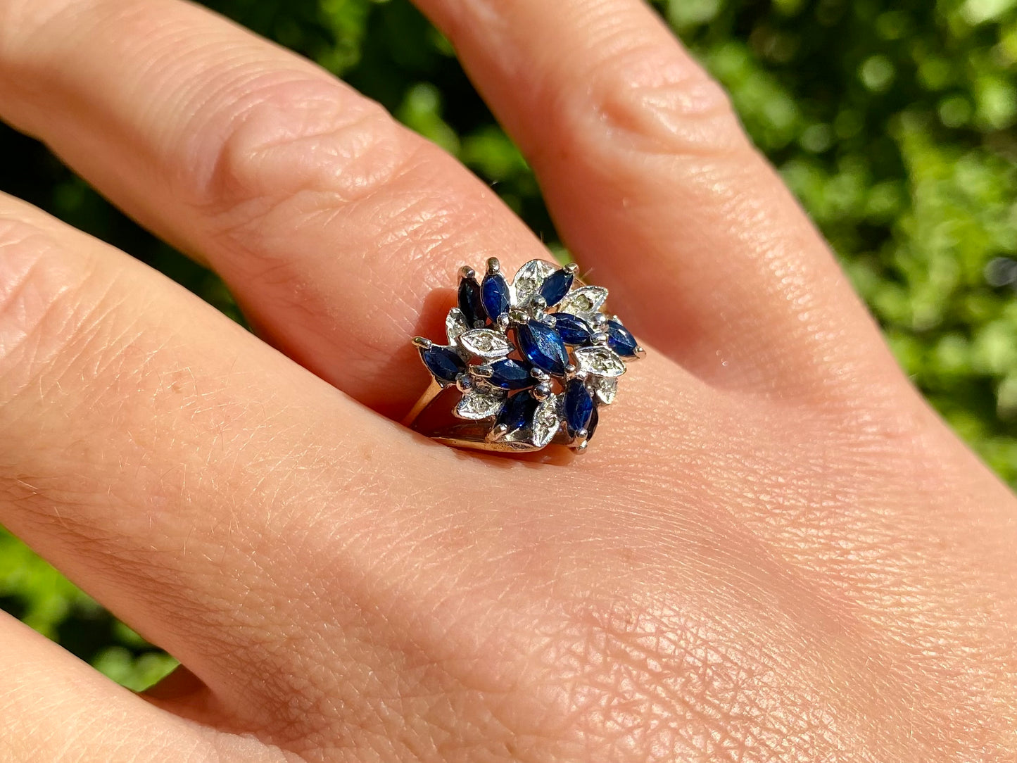 9ct Gold Sapphire & Diamond Ring