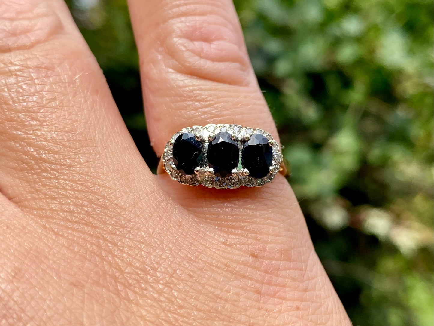 Vintage 9ct Gold Sapphire & Diamond Ring