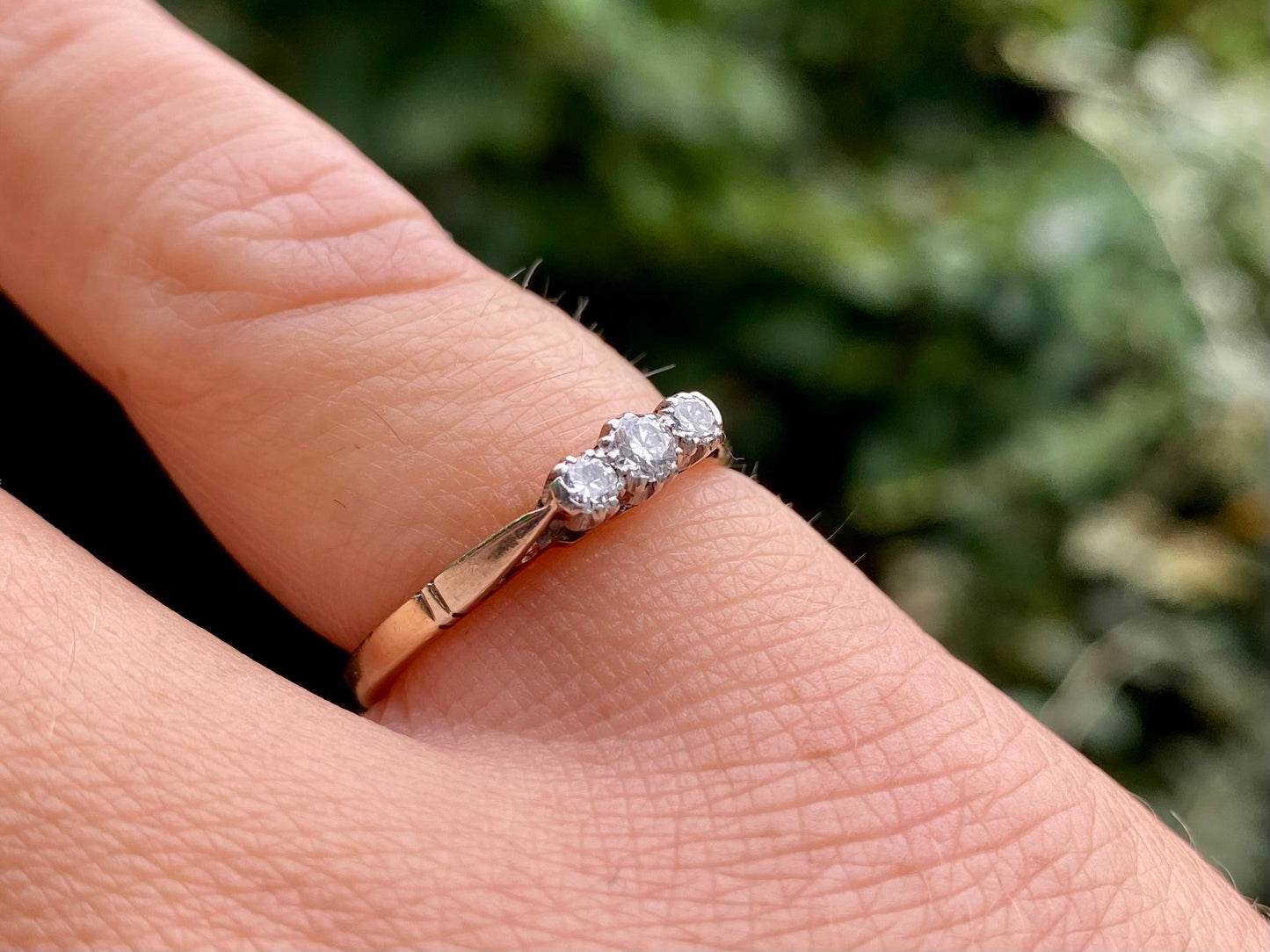 Antique 9ct Gold & Platinum Diamond Ring