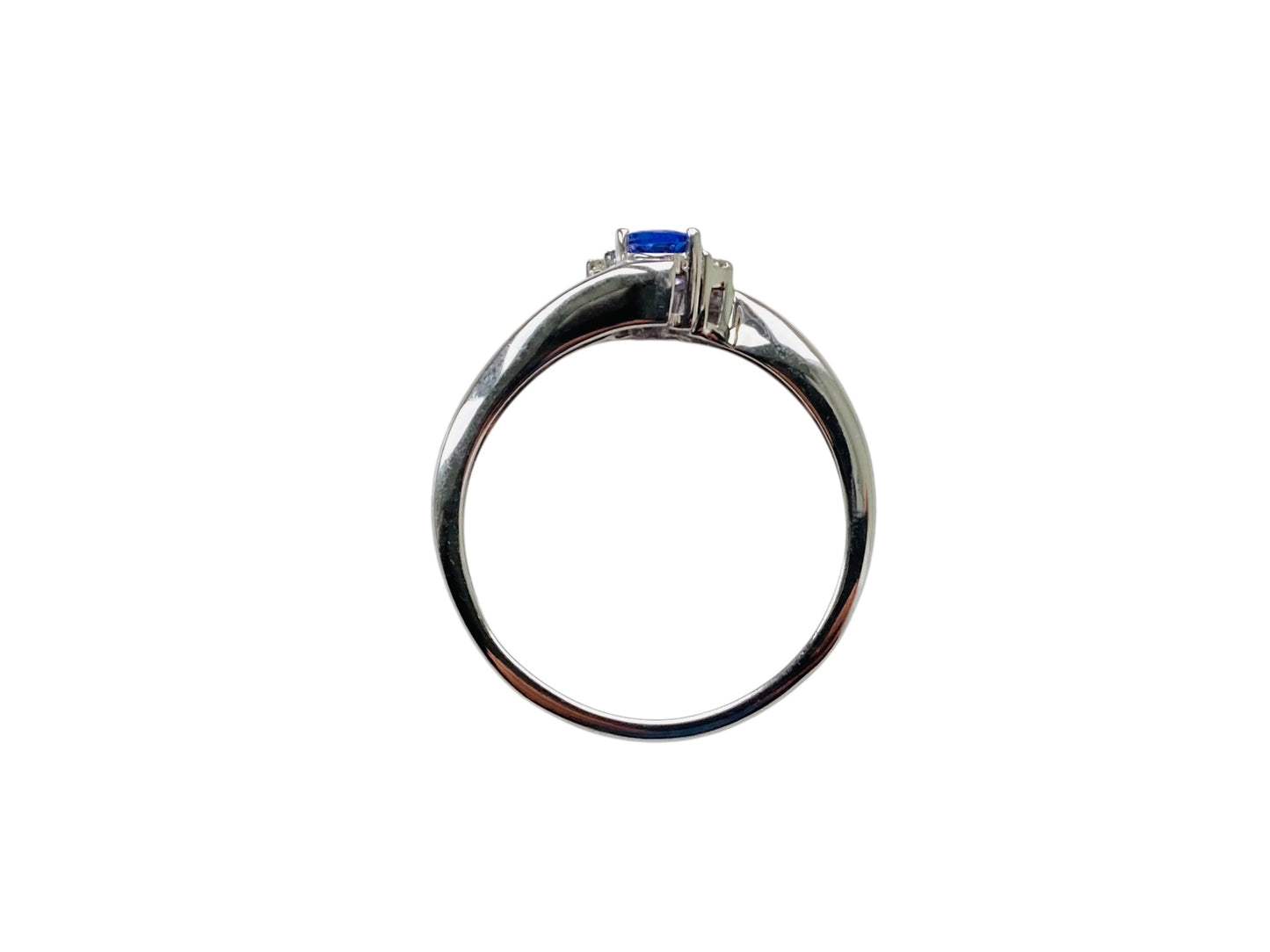 9ct Gold Tanzanite & Diamond Ring