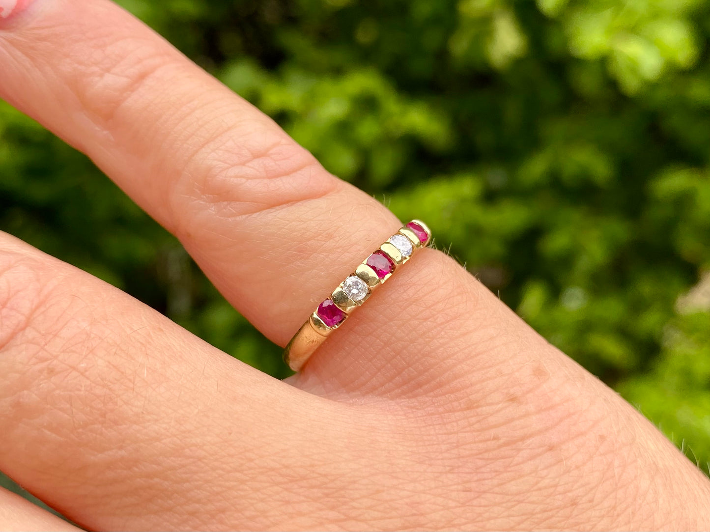 9ct Gold Ruby & Diamond Ring