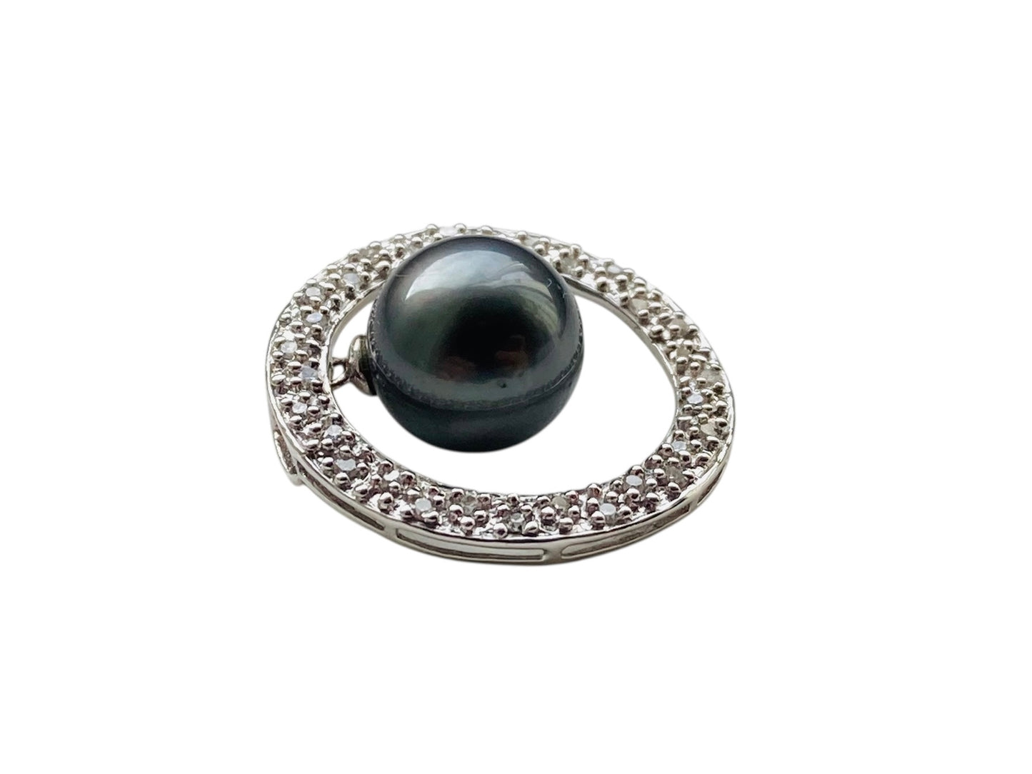 9ct Gold Pearl & Diamond Pendant