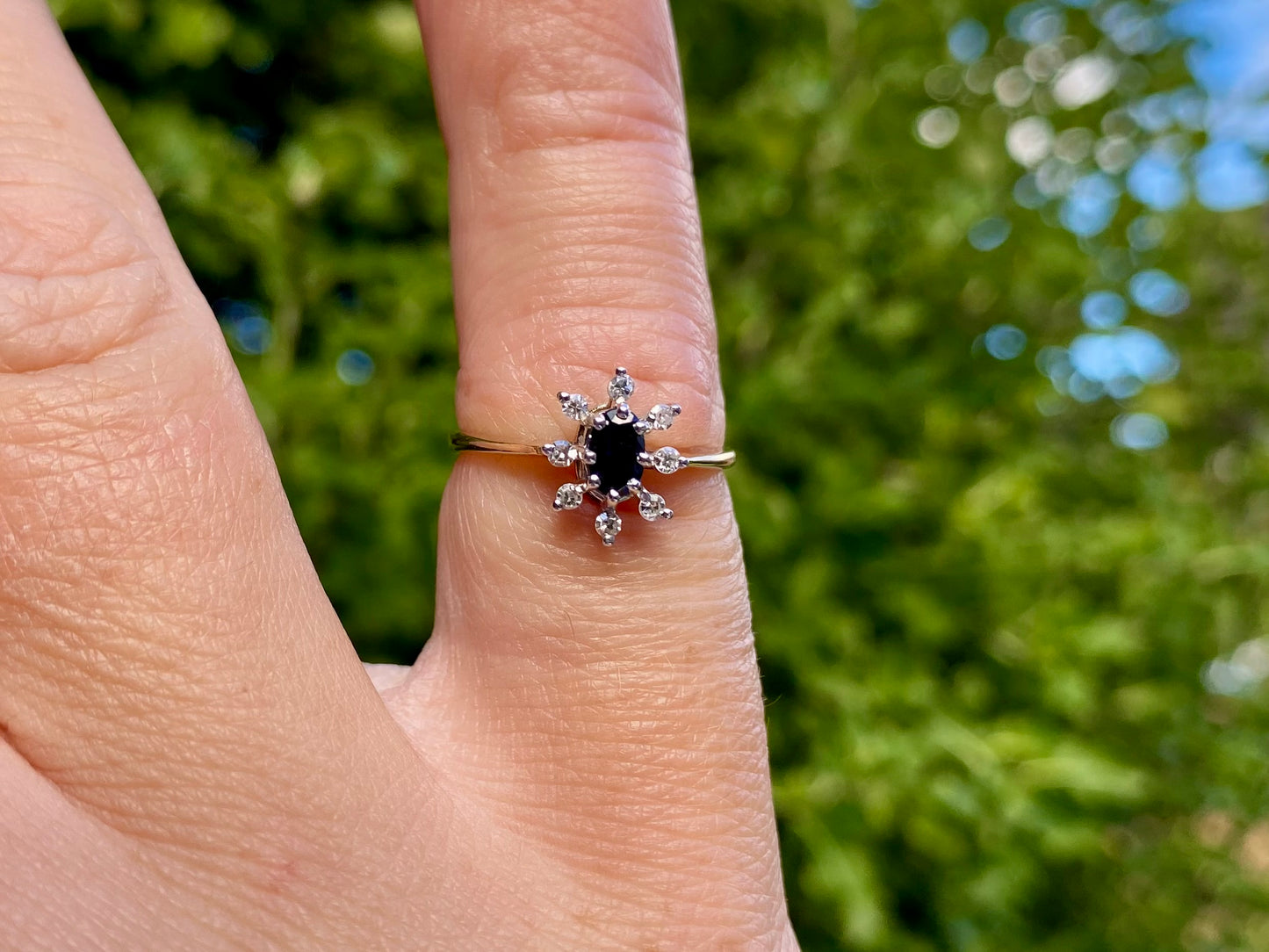 Vintage 9ct Gold Sapphire & Diamond Ring