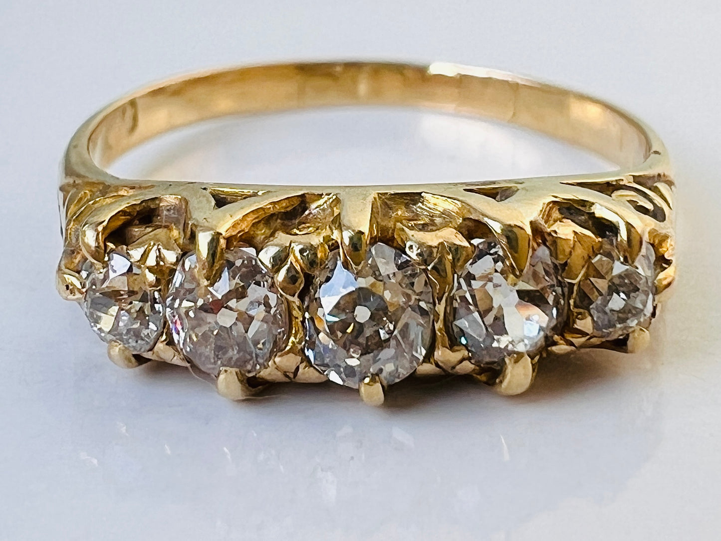 Antique 18ct Gold Five-Stone Diamond Ring
