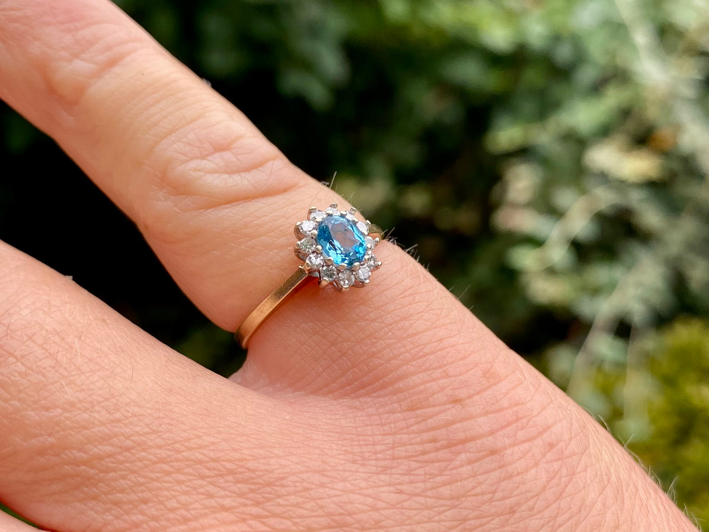 Vintage 9ct Gold Topaz & Diamond Ring
