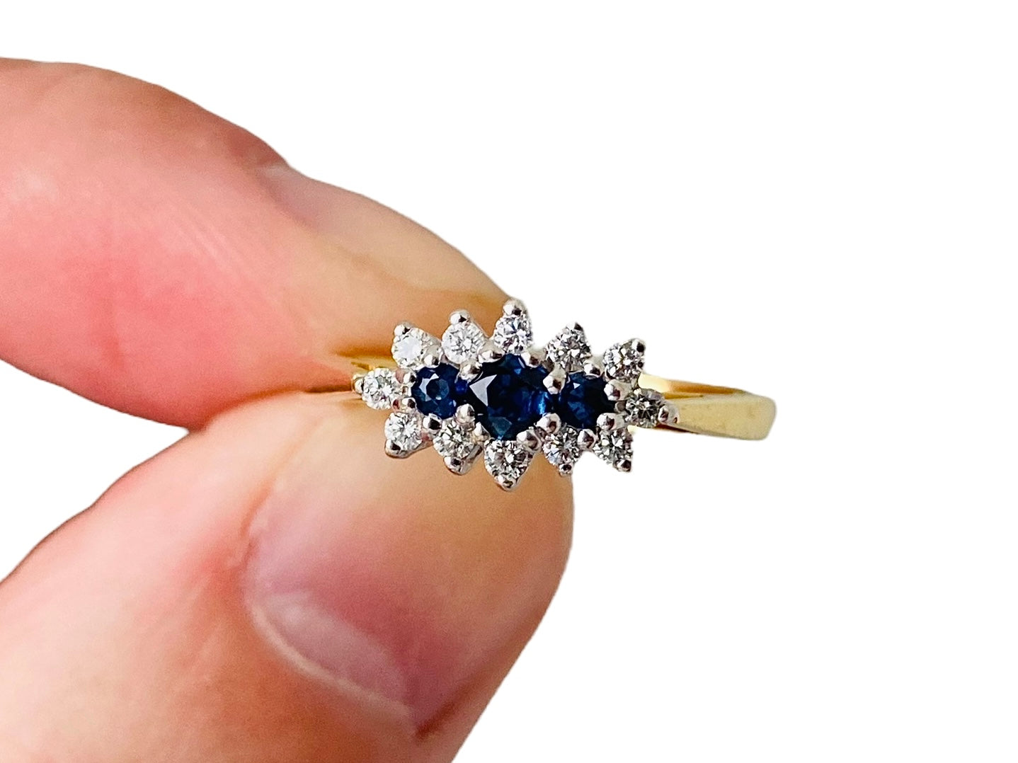 18ct Gold Sapphire & Diamond Ring