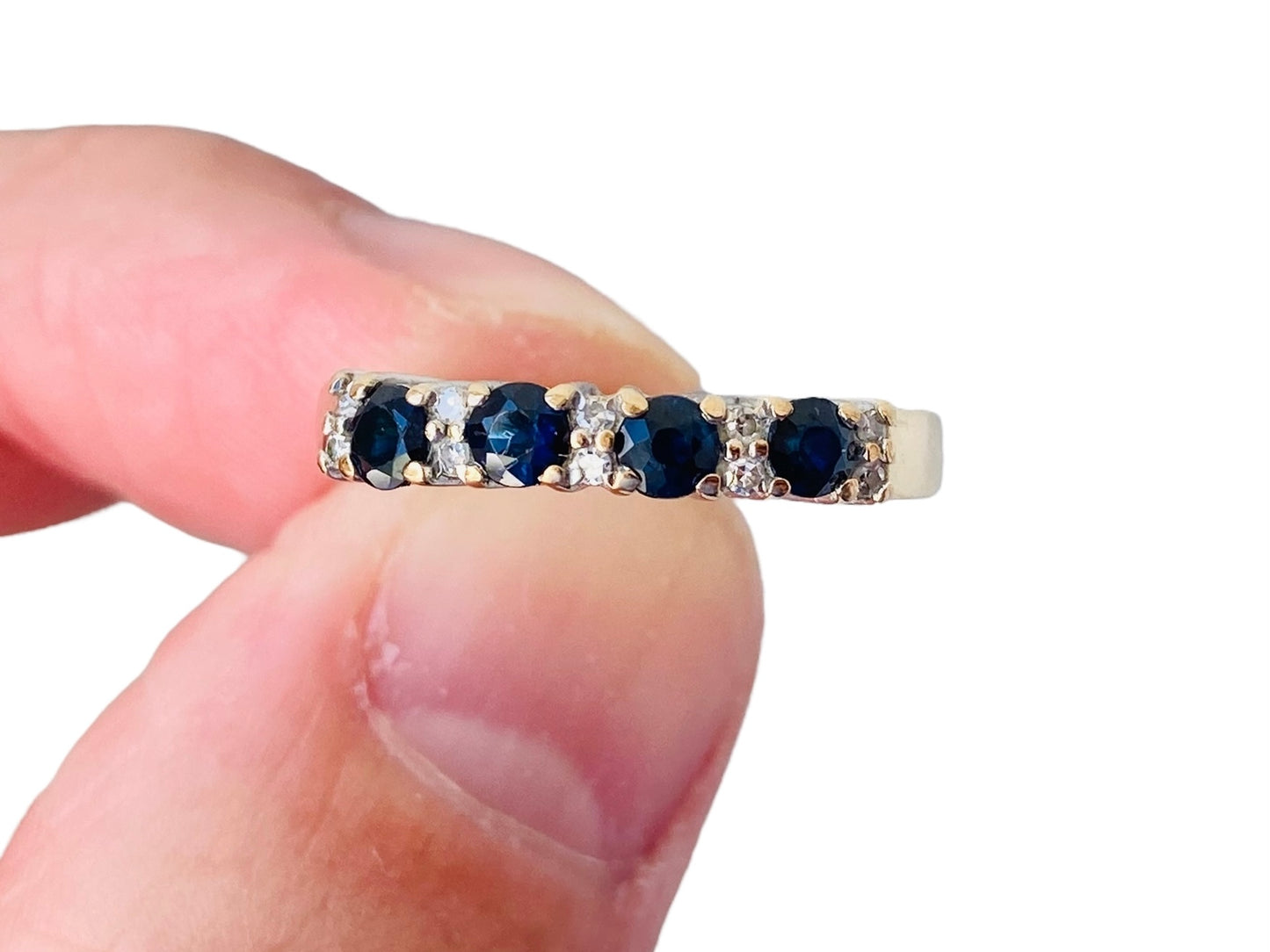 9ct Gold Sapphire & Diamond Ring