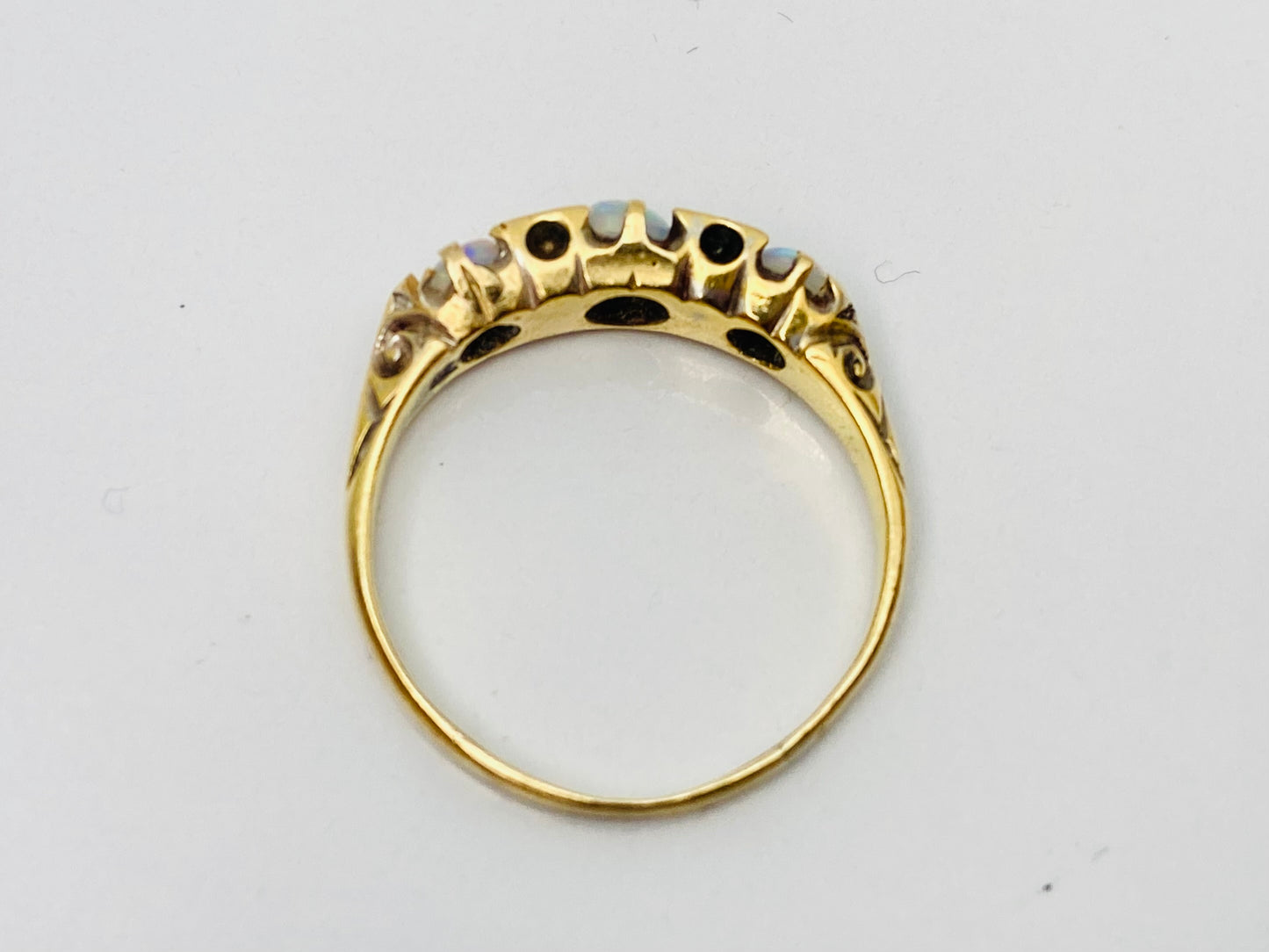 Antique Edwardian 18ct Gold Opal & Diamond Ring