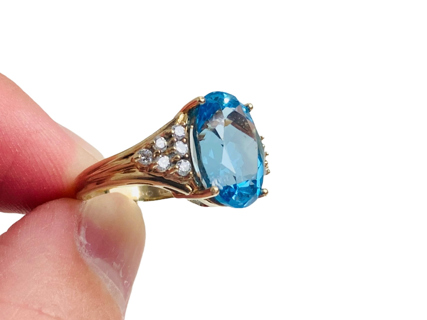Vintage 9ct Gold Topaz & Diamond Ring