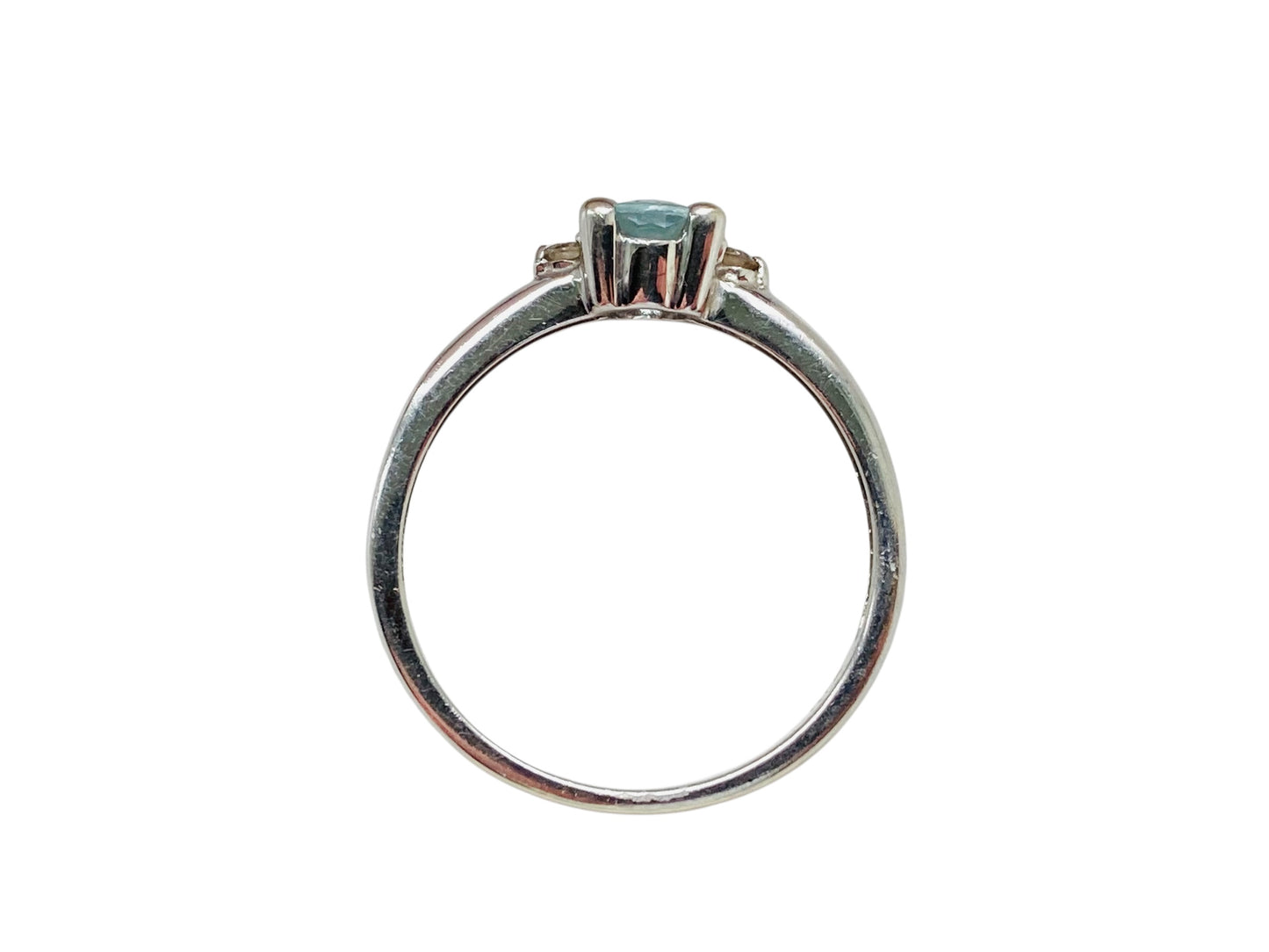 9ct Gold Aquamarine & Diamond Ring