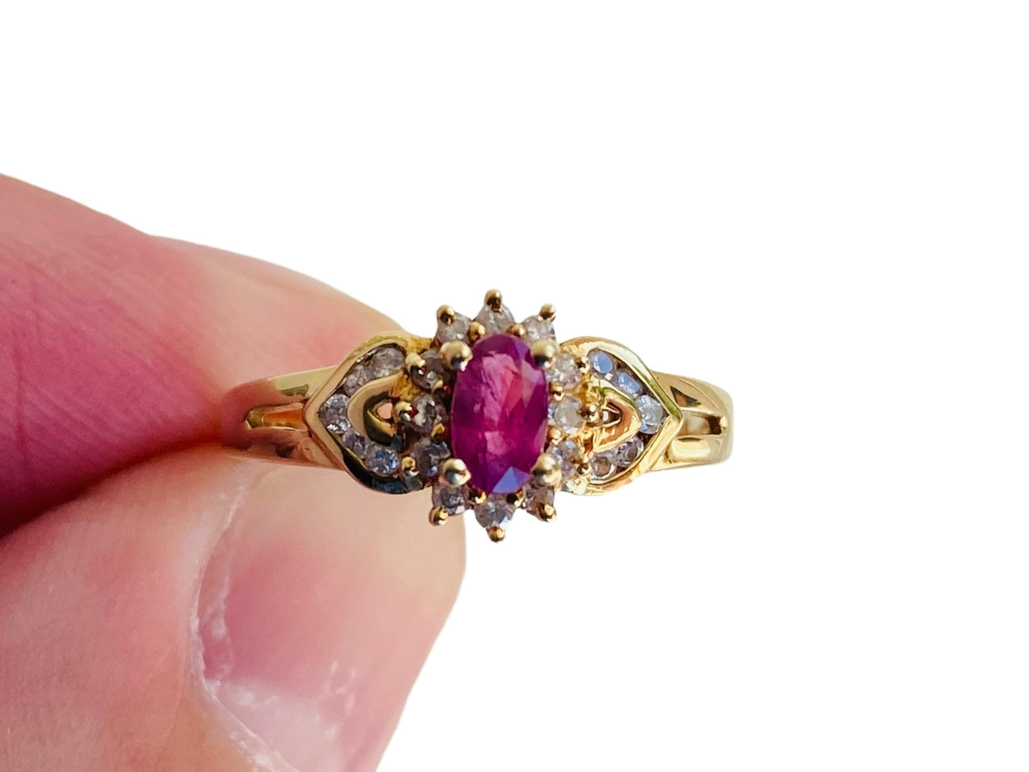 Vintage 18ct Gold Ruby & Diamond Ring