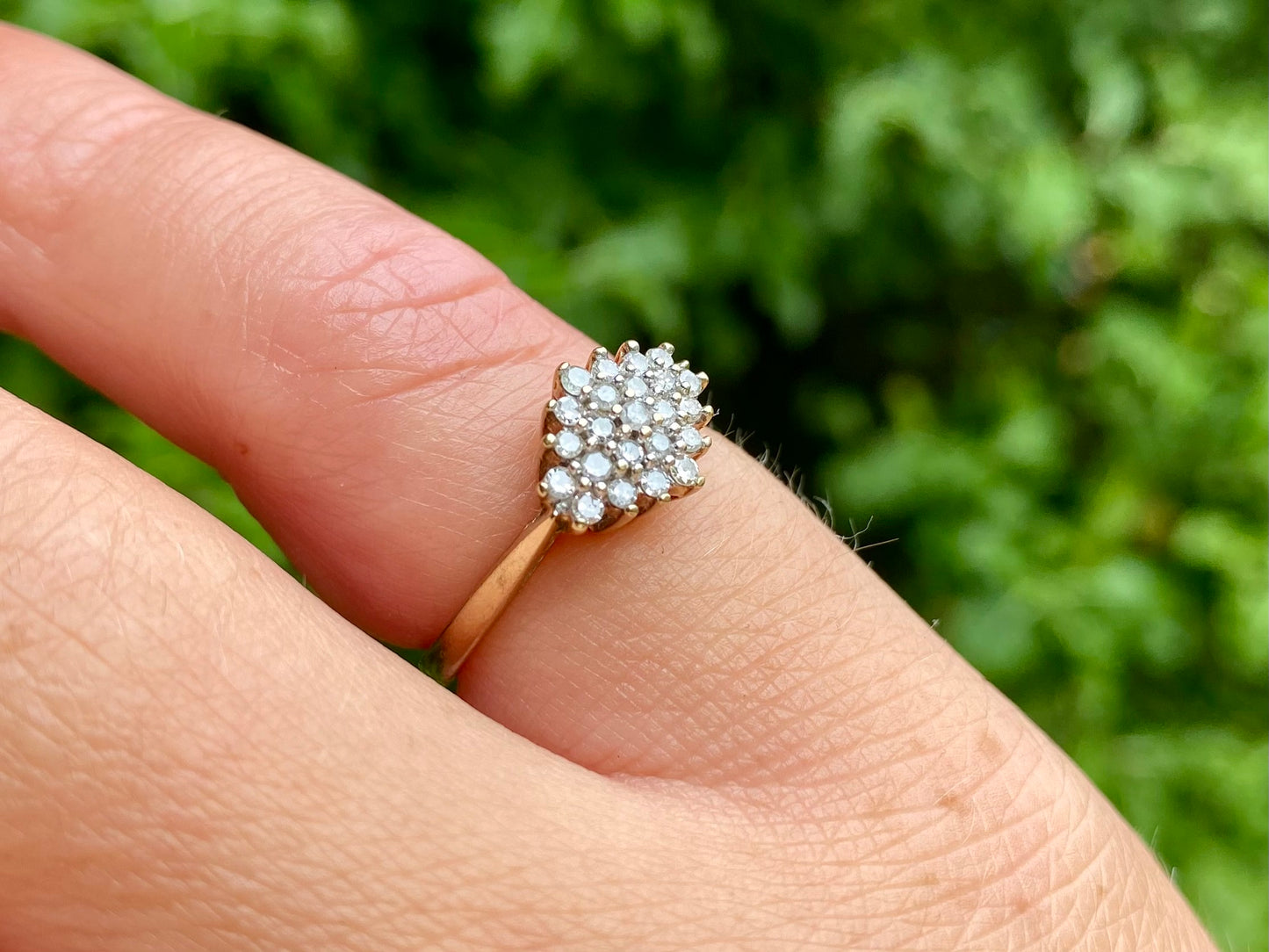 9ct Gold Diamond Ring
