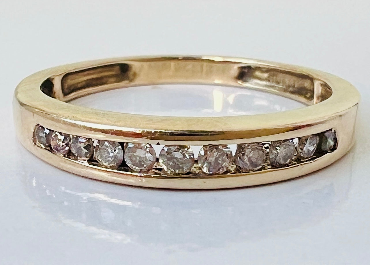 9ct Gold Eleven-Stone Diamond Band Ring