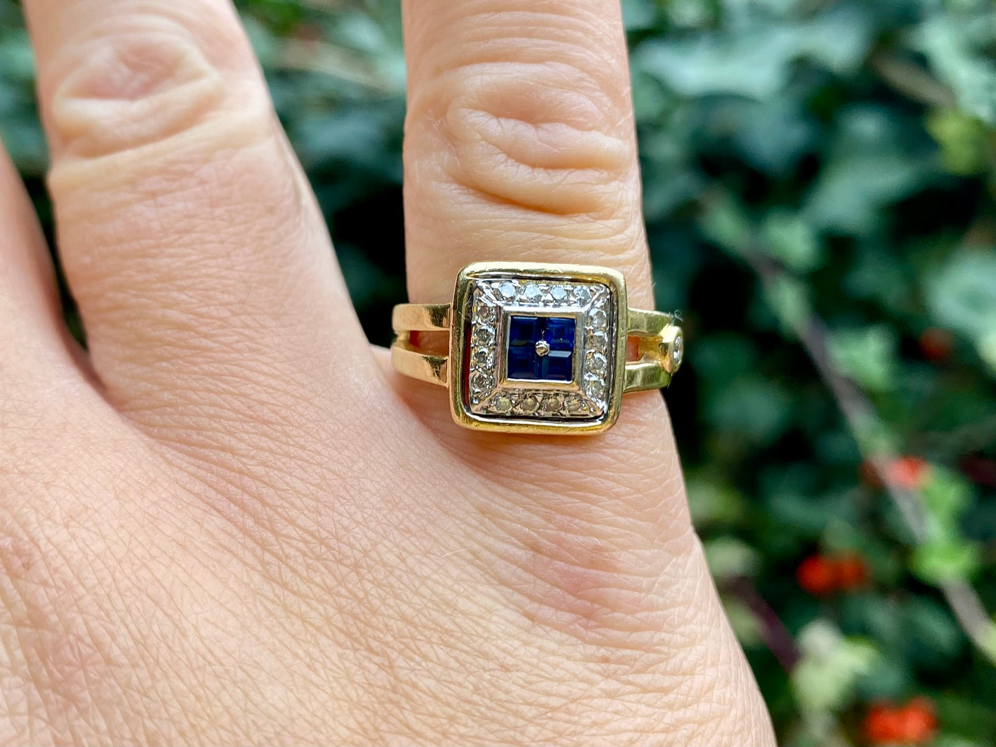 14ct Gold Sapphire & Diamond Ring