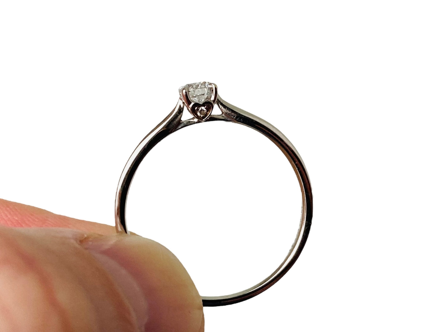 18ct Gold Solitaire Diamond Ring