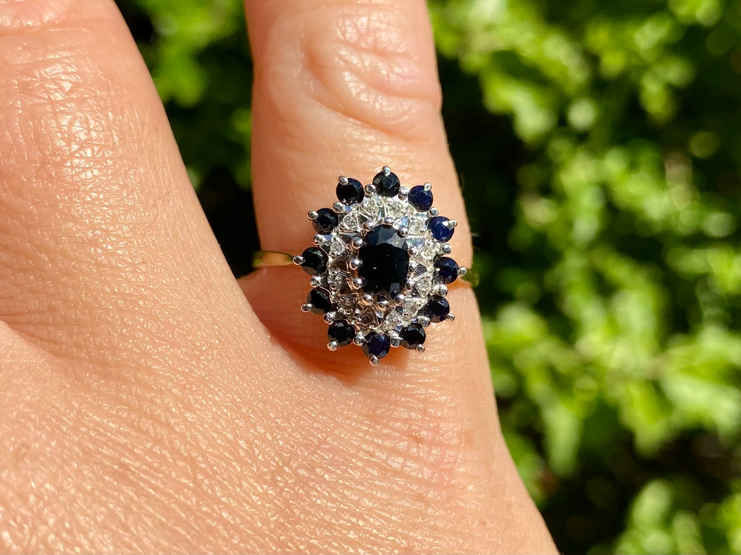 Vintage 9ct Gold Sapphire & Diamond Ring