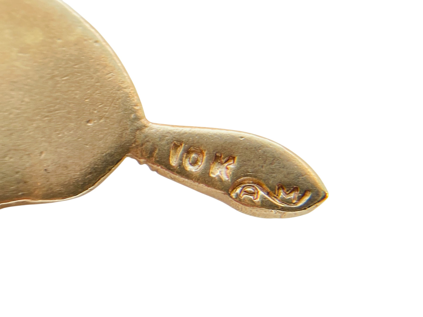 Vintage 10ct Gold Beaver Pendant or Charm