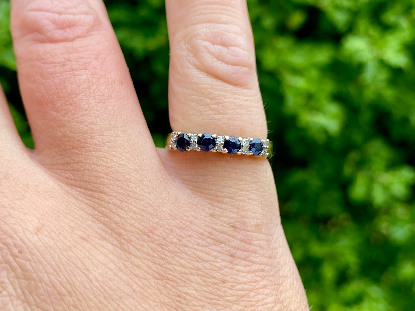 9ct Gold Sapphire & Diamond Ring