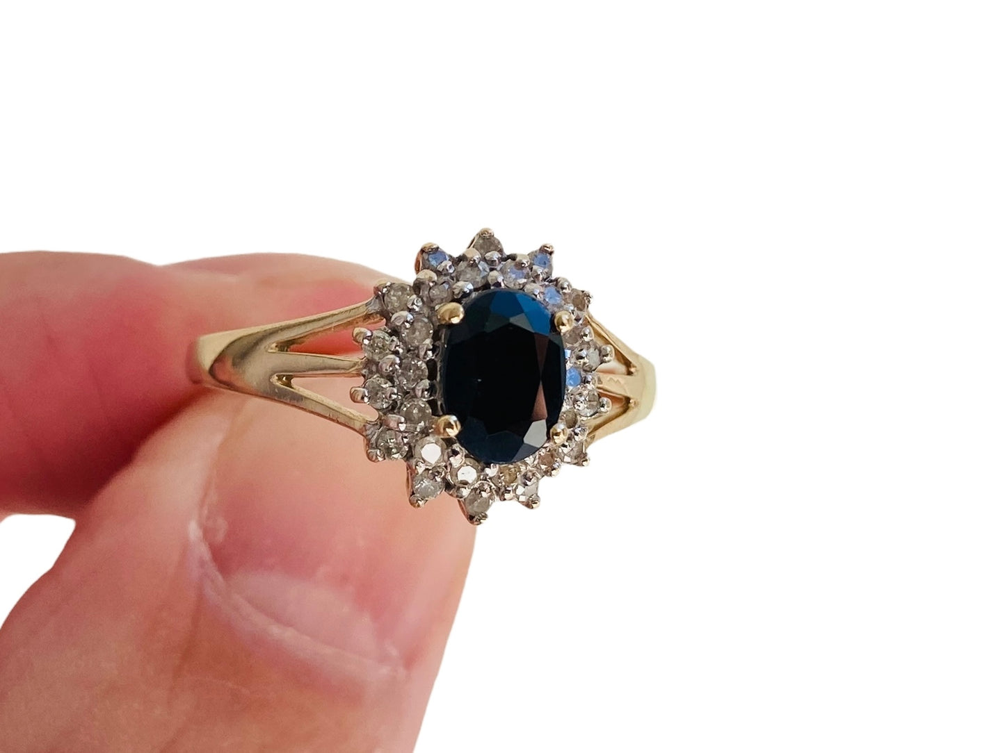 9ct Gold Sapphire & Diamond Ring