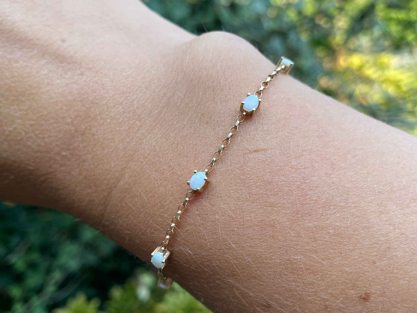 9ct Gold Opal Bracelet