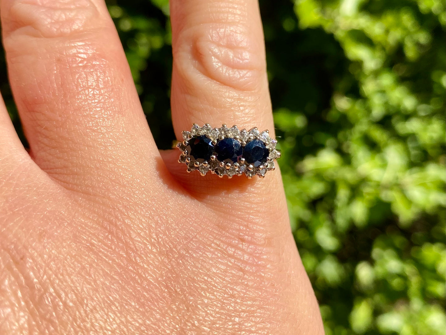 Vintage 9ct Gold Sapphire & Diamond Ring