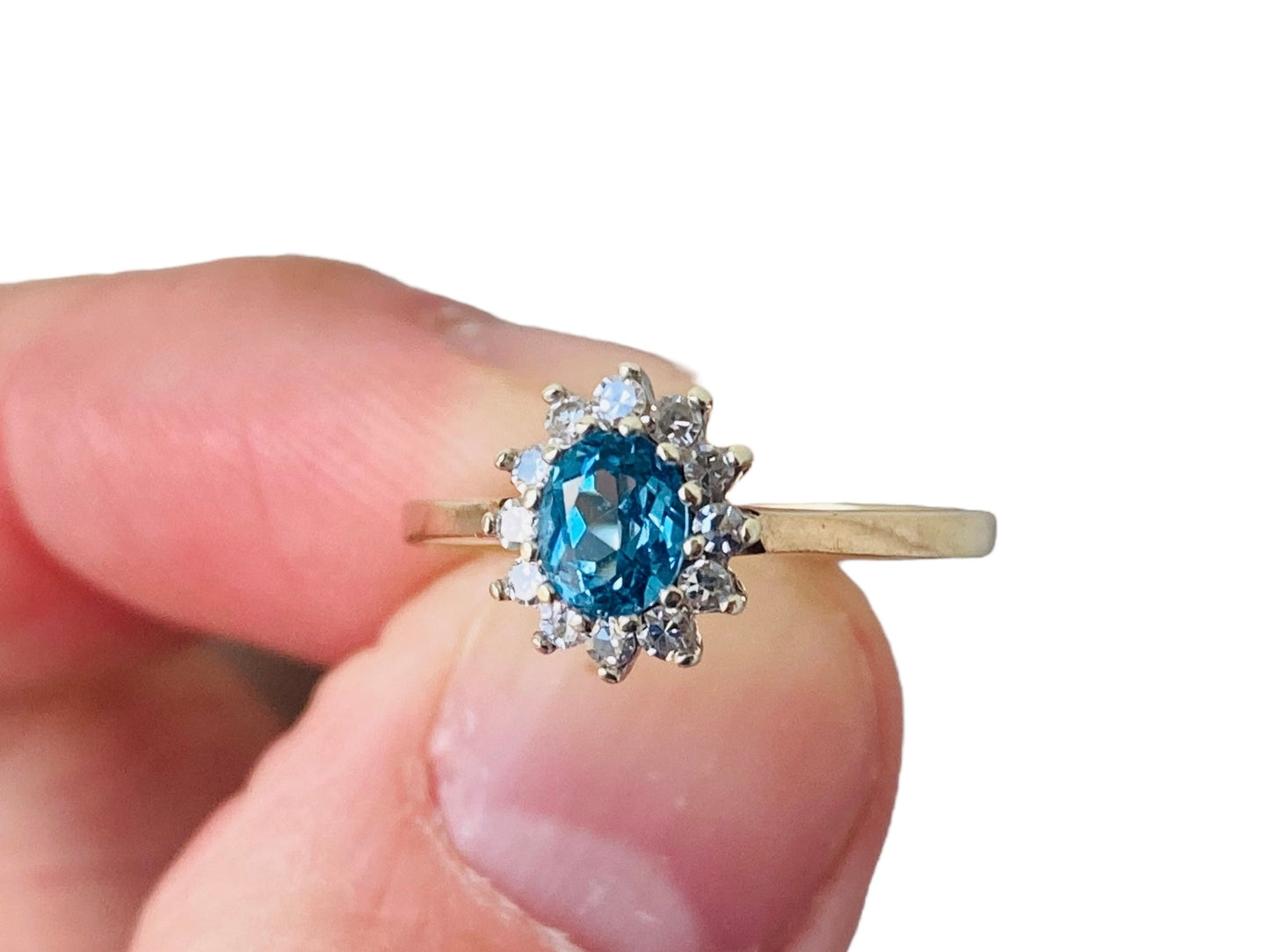 Vintage 9ct Gold Topaz & Diamond Ring