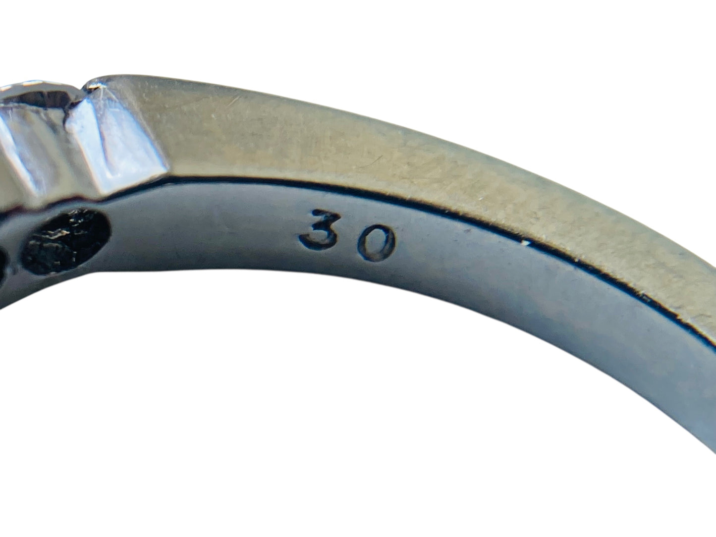 18ct Gold Diamond Ring